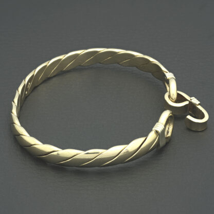 9ct Yellow Gold Loop Bangle - Image 3