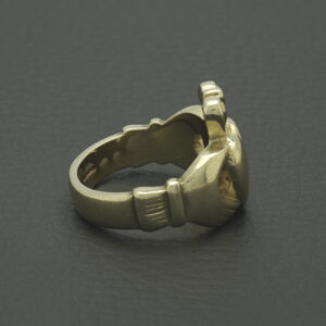 9ct Yellow Gold Claddagh Ring