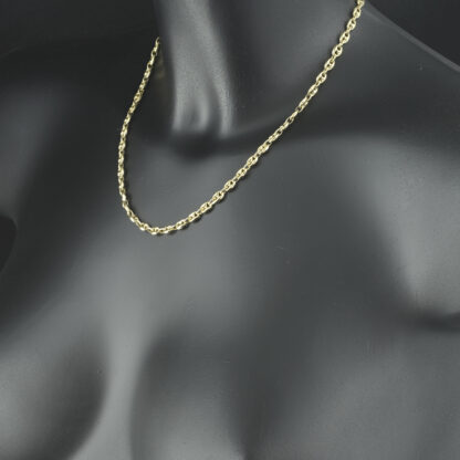 9ct Yellow Gold Marina Chain 17.5" 4.5mm - Image 3