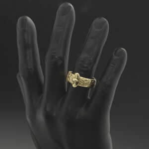 9ct Yellow Gold Buckle Ring