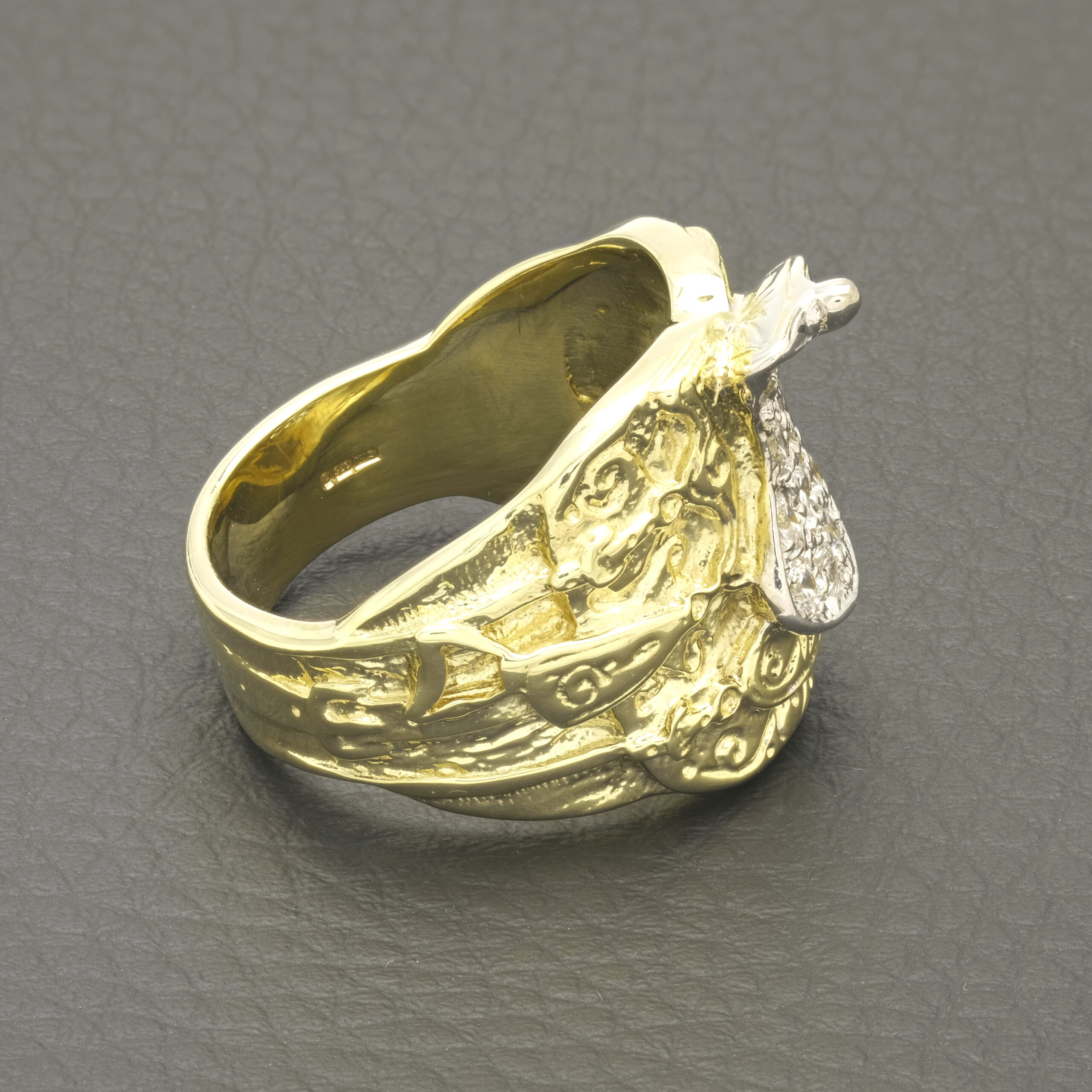 9ct Yellow Gold Gemstone Saddle Ring - Image 3