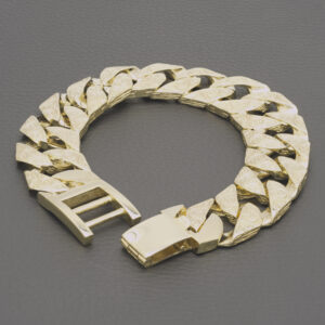 9ct Yellow Gold Curb Bracelet 10&#8243; 22mm