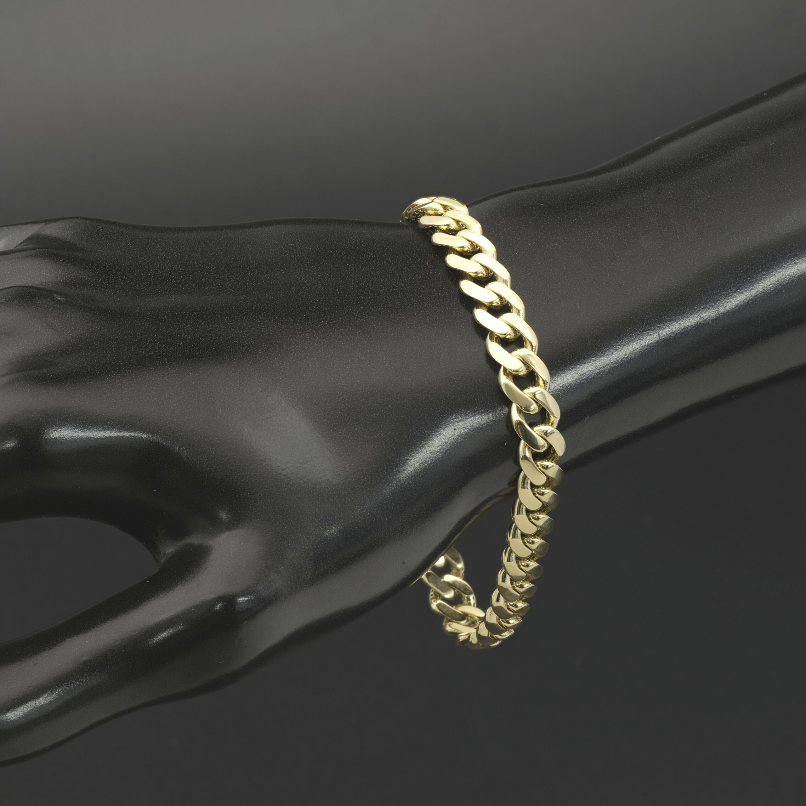 9ct Yellow Gold Cuban Bracelet 7.5" 7.5mm - Image 4