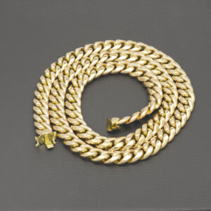 10ct Yellow Gold Curb Chain 28&#8221; 10.5mm