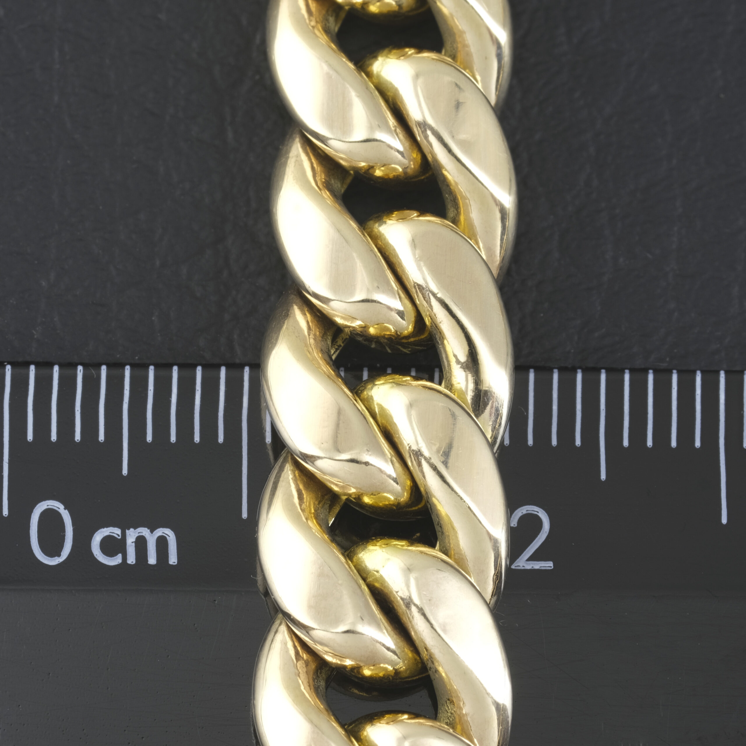 10ct Yellow Gold Curb Chain 28'' 10.5mm - Image 5