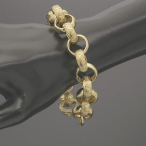 9ct Yellow Gold Patterned Belcher Bracelet 8.5&#8243; 16mm