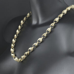 9ct Yellow Gold Tulip Chain 26&#8243; 10.5mm