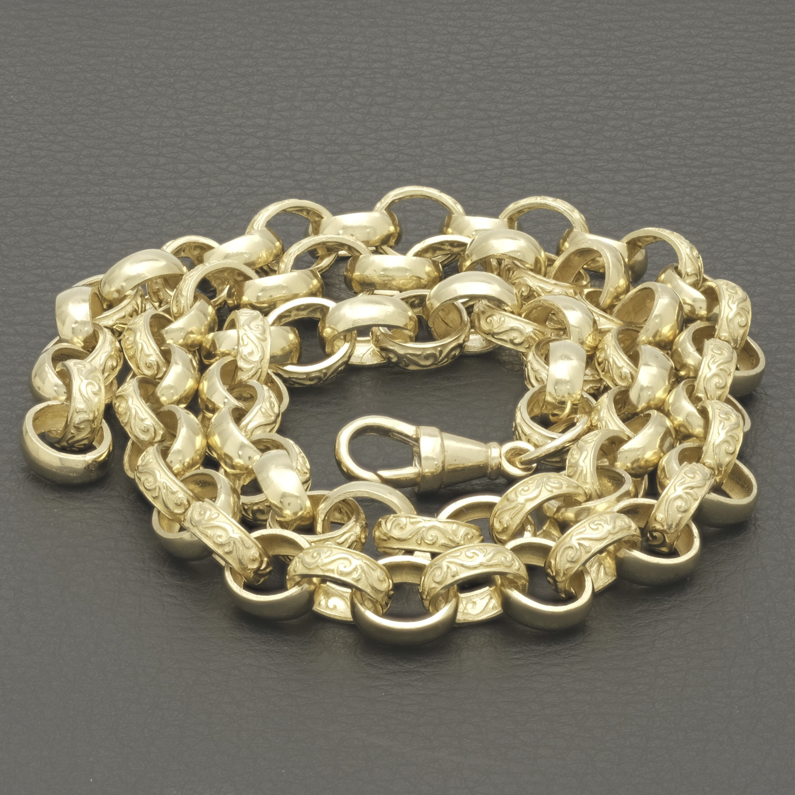 9ct Yellow Gold Patterned Belcher Chain 25.5" 10.5mm - Image 2