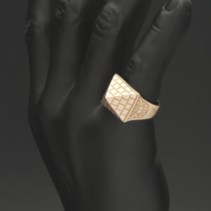 9ct Rose Gold Pyramid Ring