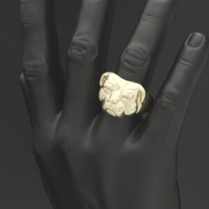 9ct Yellow Gold Bulldog Ring