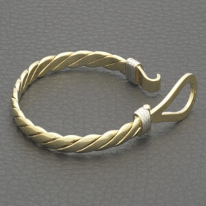 9ct Yellow Gold Twist Loop Bangle