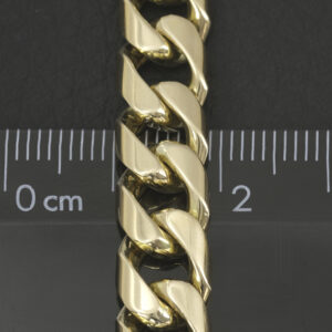 14ct Yellow Gold Curb Chain 23&#8243; 8.5mm