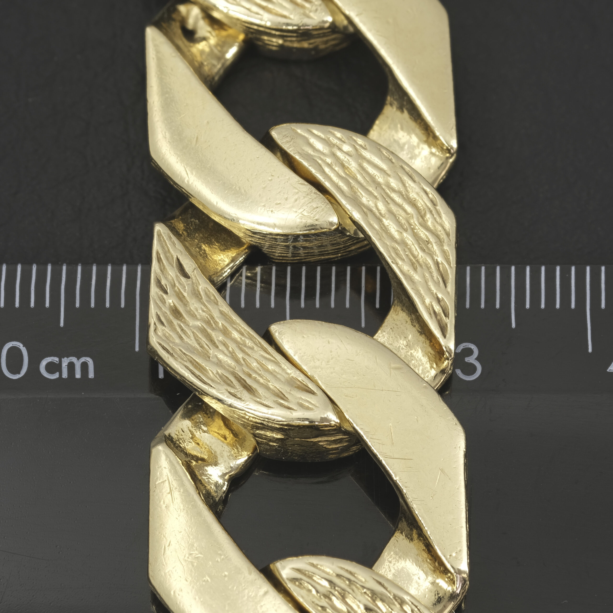 9ct Yellow Gold Cuban Bracelet 8.5" 20.5mm - Image 4