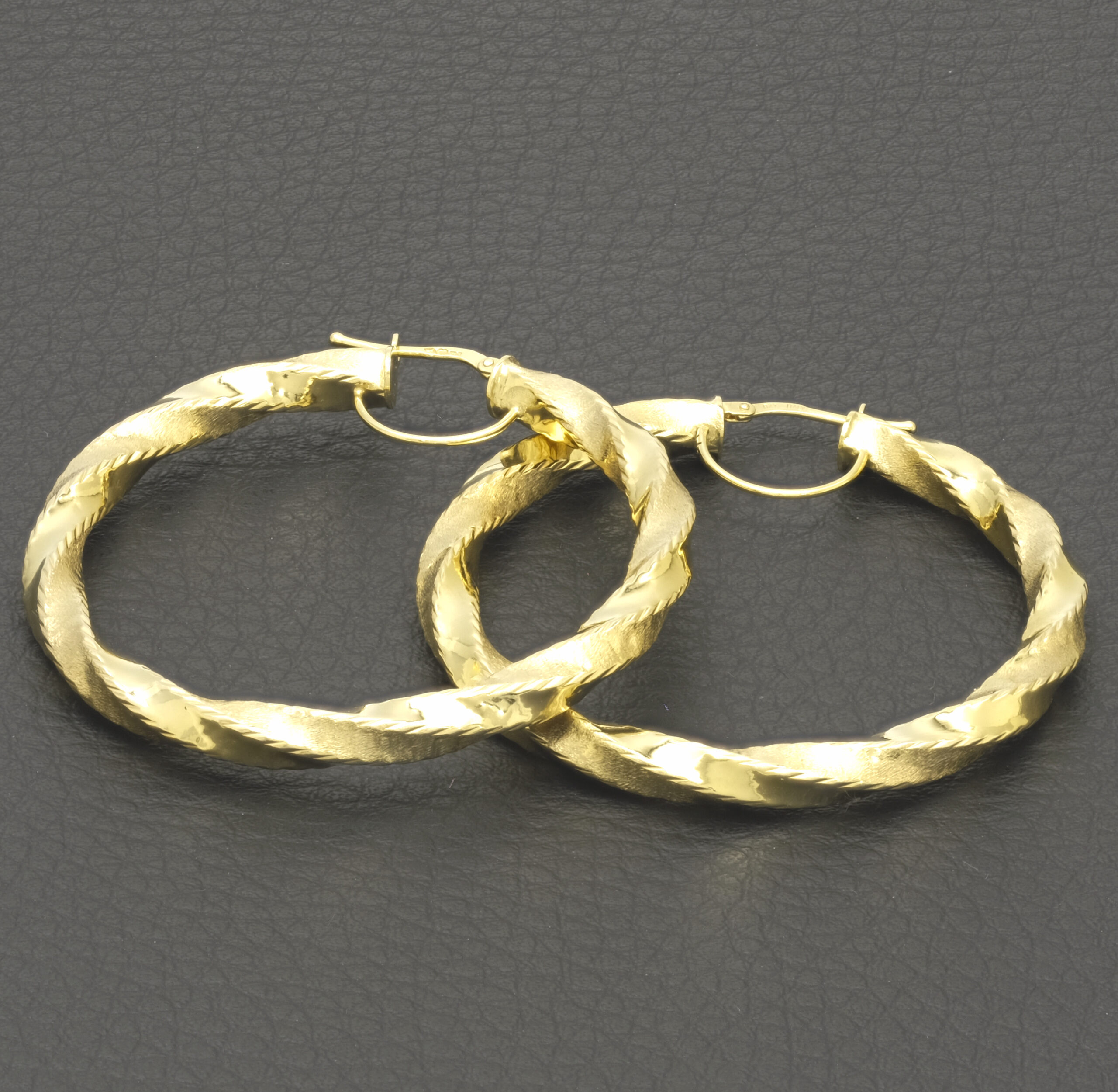 9ct Yellow Gold Twist Hoop Earrings - Image 2
