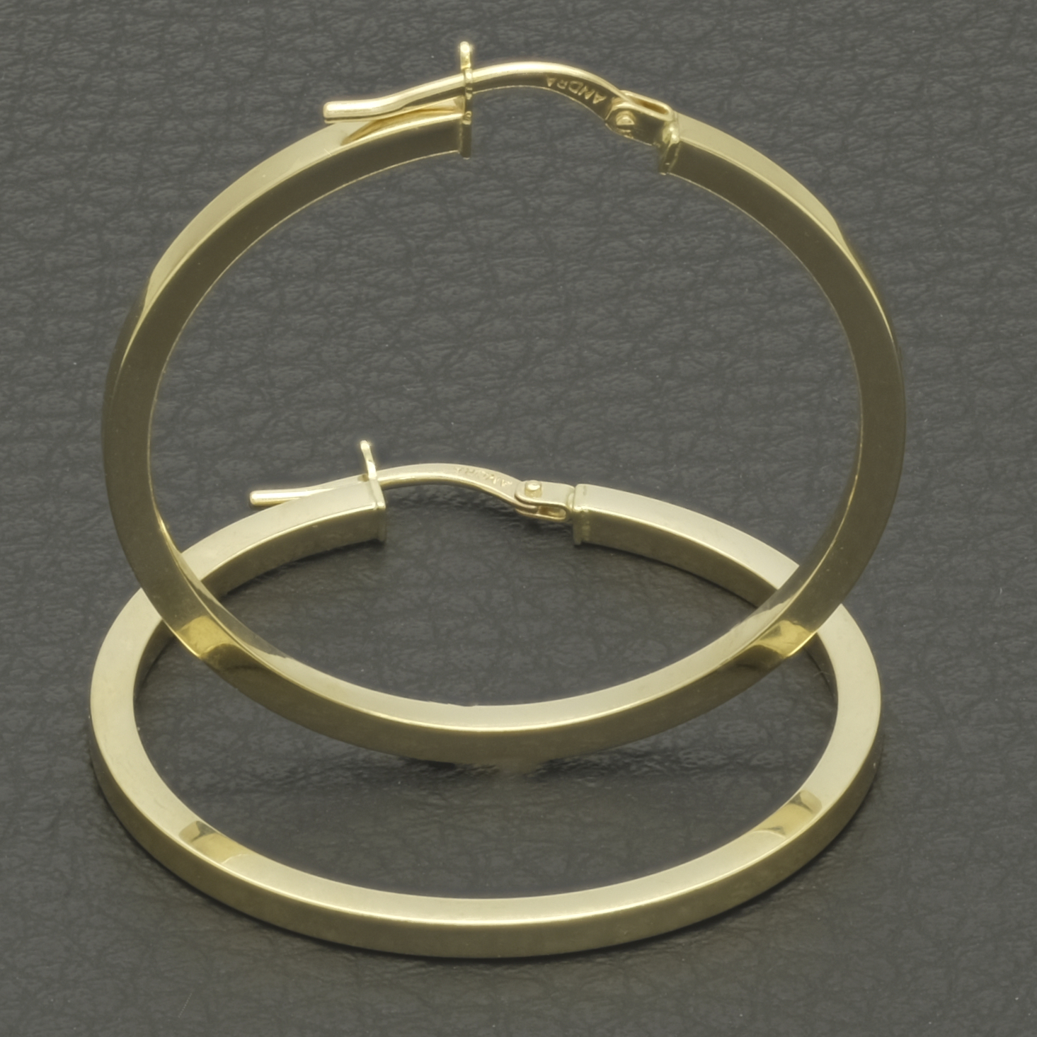9ct Yellow Gold Hoop Earrings - Image 4