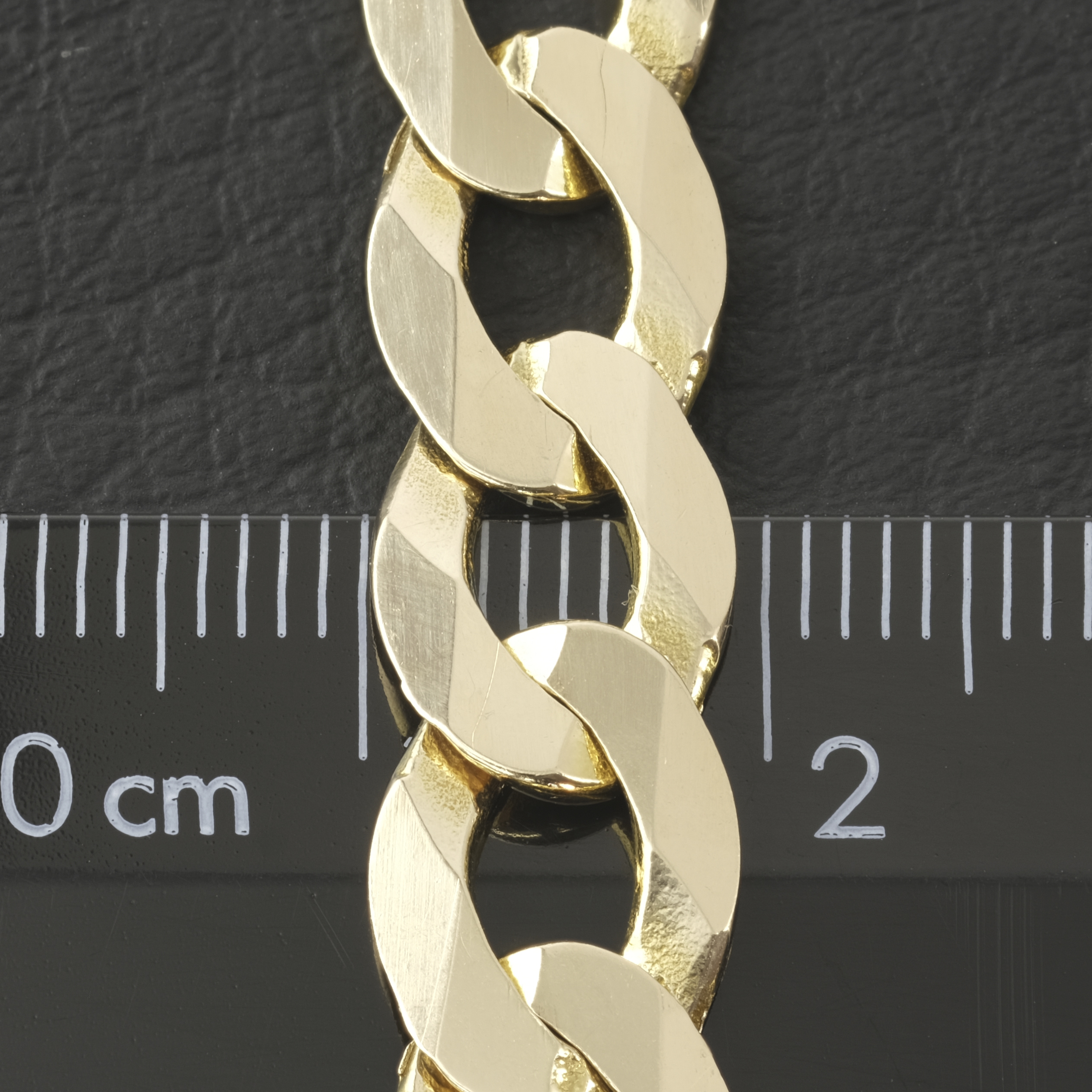9ct Yellow Gold Curb Chain 20" 9mm - Image 3