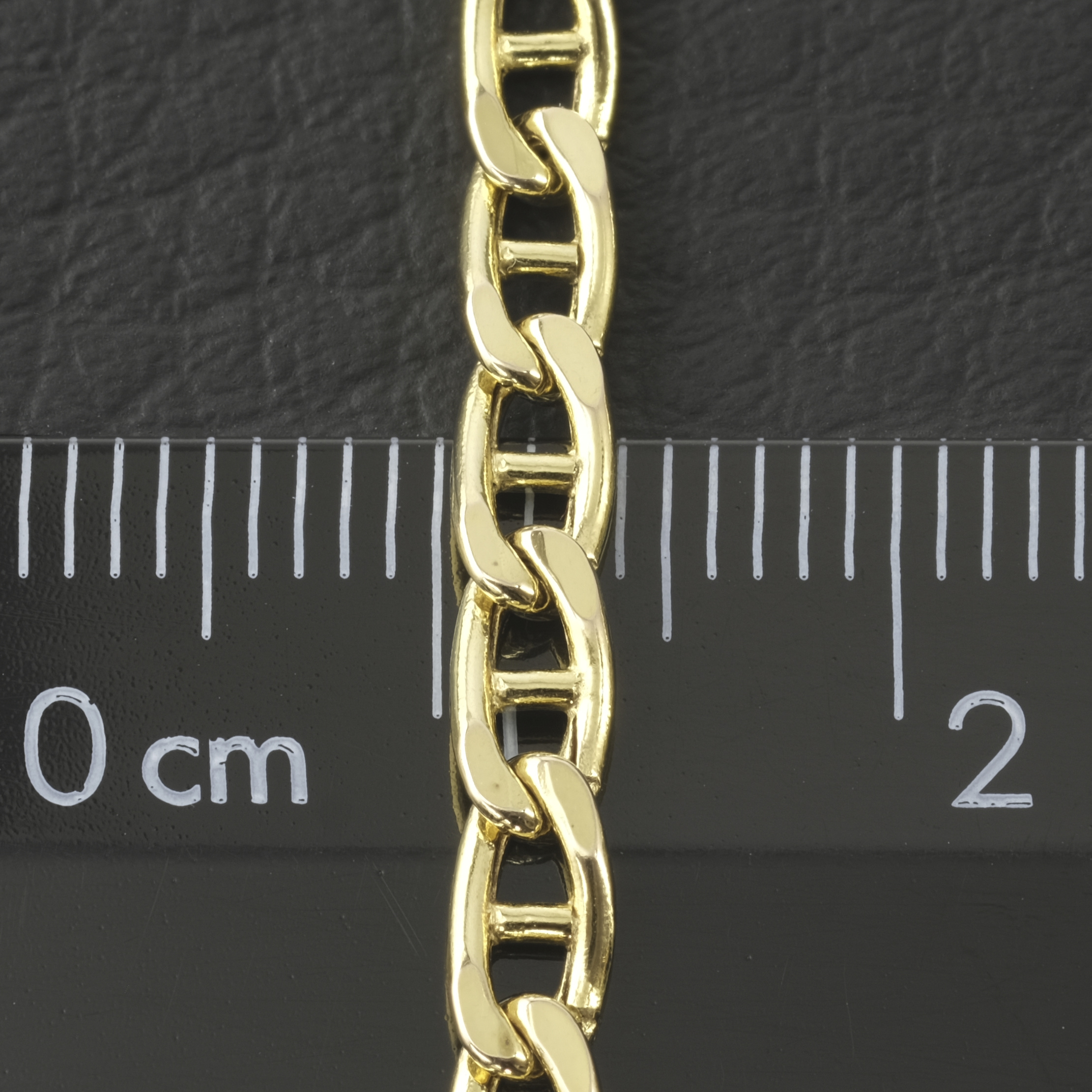 9ct Yellow Gold Marina Chain 18" 3.5mm - Image 4