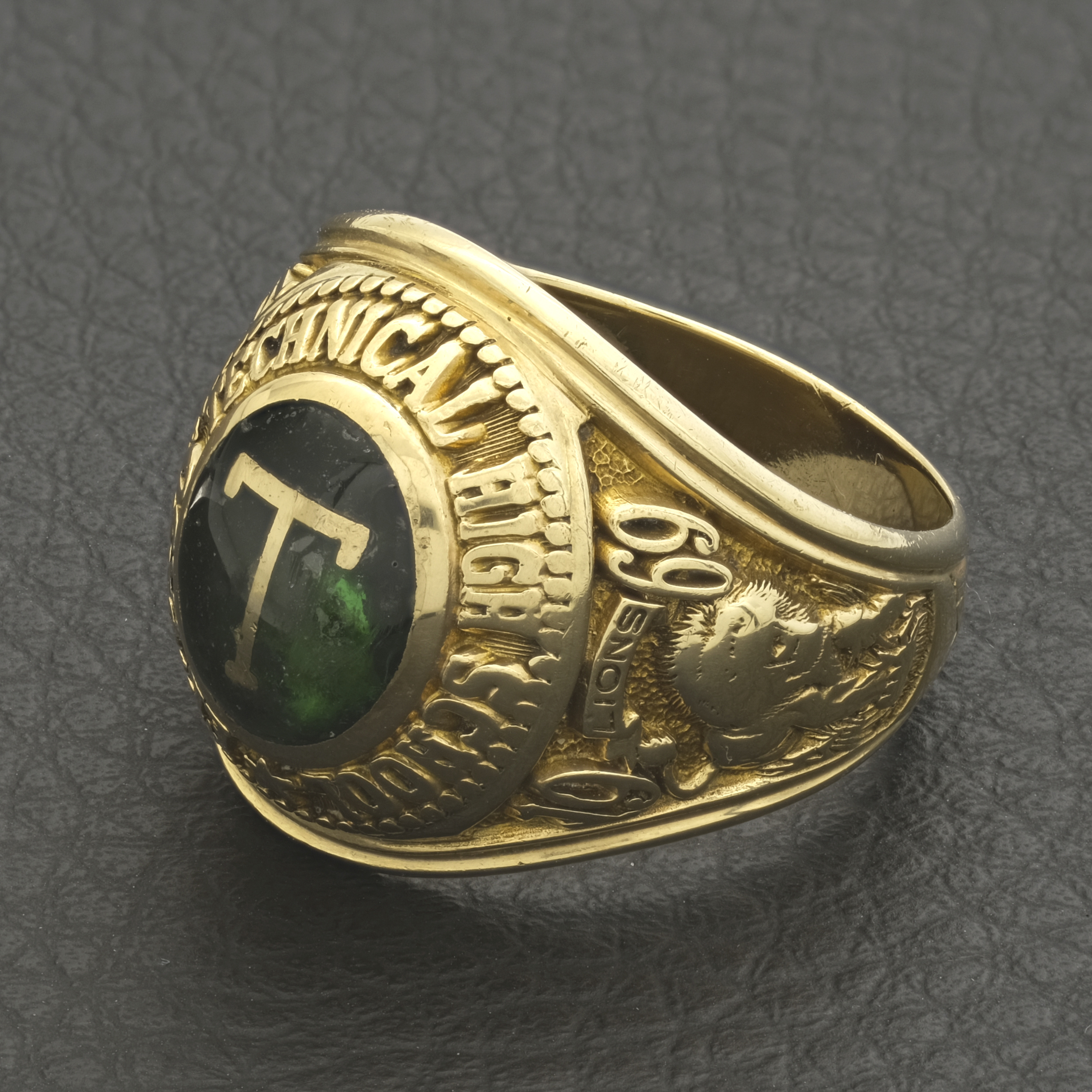 10ct Yellow Gold College Ring - Image 2