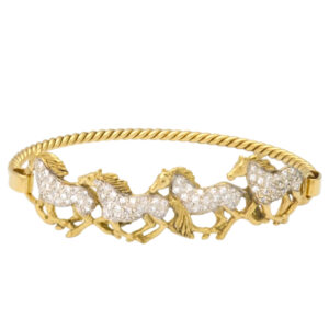 9ct Yellow Gold 4 Horse Twist Gemstone Loop Bangle