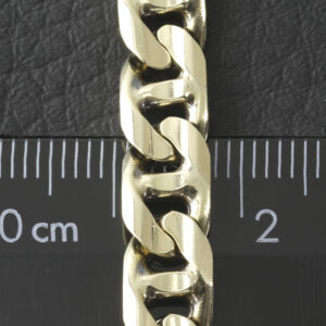 9ct Yellow Gold Marina Chain 24.5″ 7mm