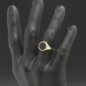 9ct Yellow Gold Black Onyx Ring