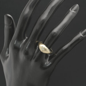 9ct Yellow Gold Diamond Signet Ring