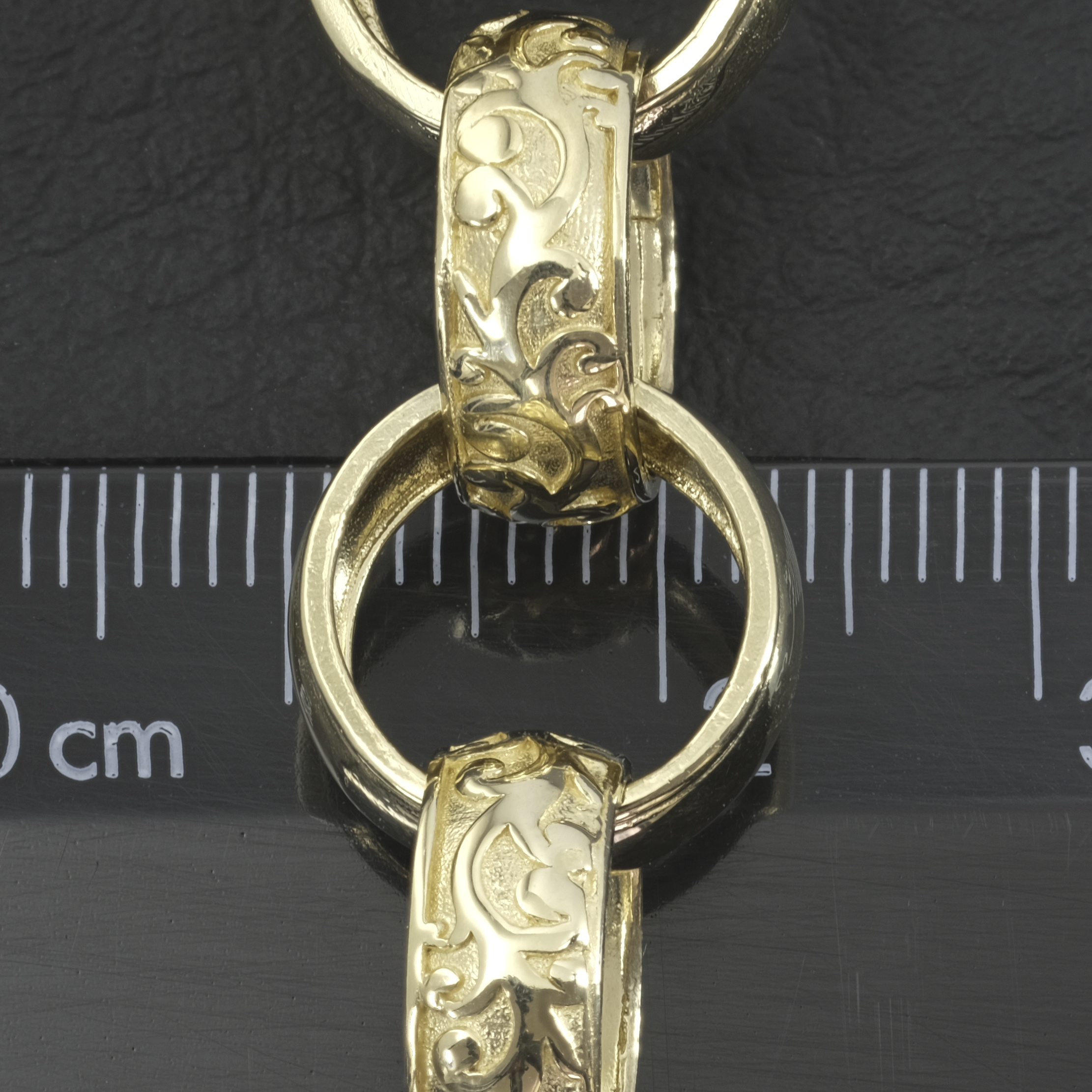 9ct Yellow Gold Patterned Belcher Bracelet 8.5" 13.5mm - Image 4