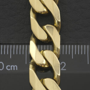 9ct Yellow Gold Curb Chain 22″ 10mm