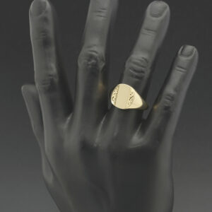 9ct Yellow Gold Signet Ring