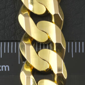 9ct Yellow Gold Curb Bracelet 9″ 13mm
