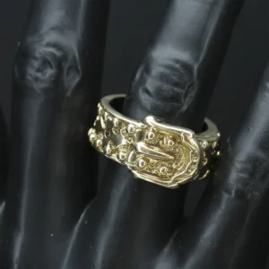 9ct Yellow Gold Patterned Buckle Ring