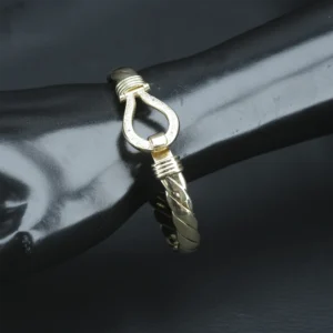 9ct Yellow Gold 0.10ct Diamond Loop Bangle