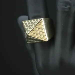 9ct Yellow Gold Pyramid Ring