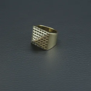 9ct Yellow Gold Pyramid Ring