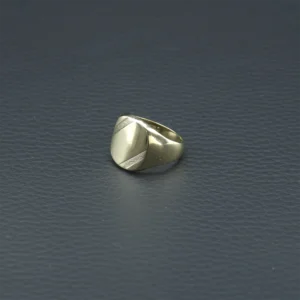 9ct Yellow Gold Patterned Signet Ring