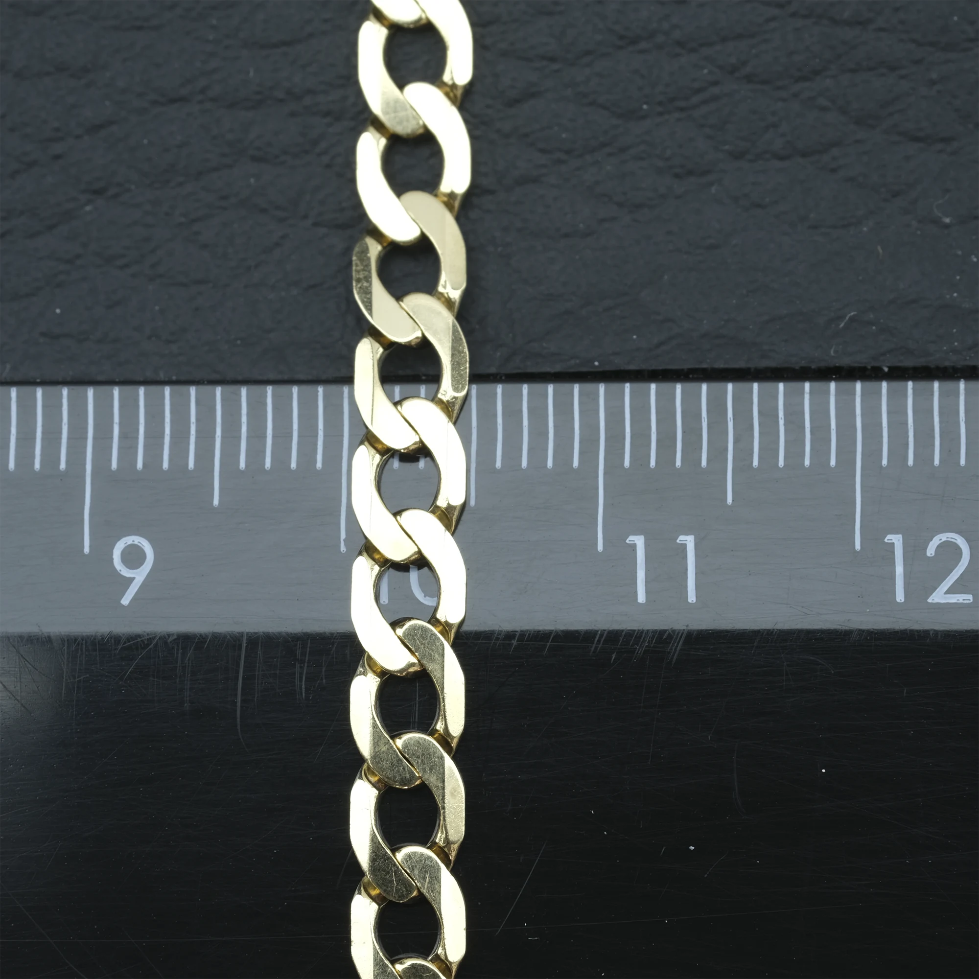 9ct Yellow Gold Curb Chain 21″ 4.5mm - Image 3