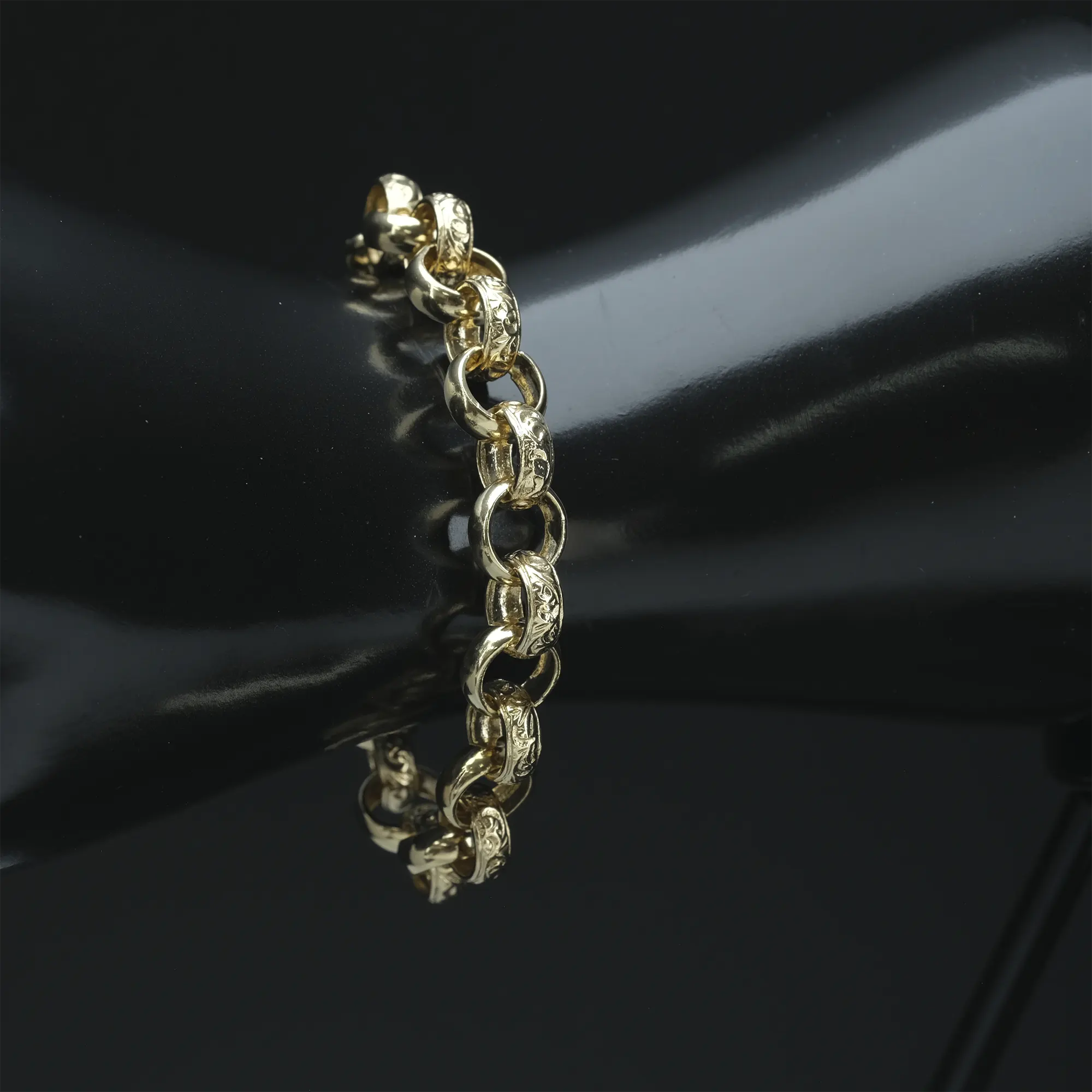 9ct Yellow Gold Belcher Bracelet 7.5" 11mm - Image 2