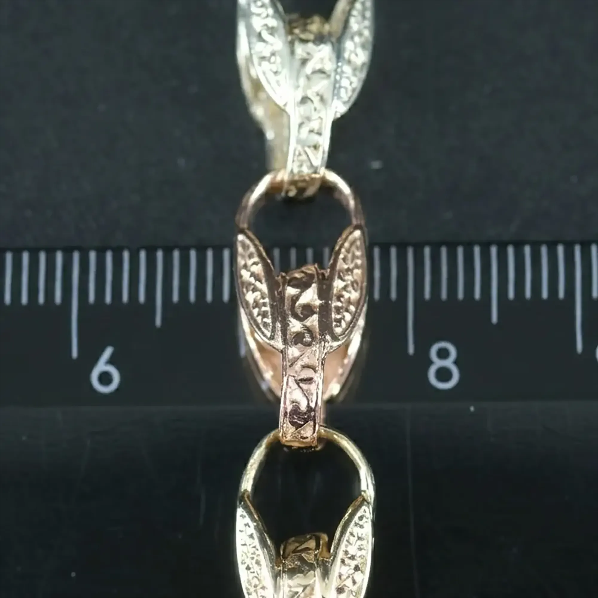 9ct Tri-Colour Gold Tulip Bracelet 9″ 8mm - Image 3