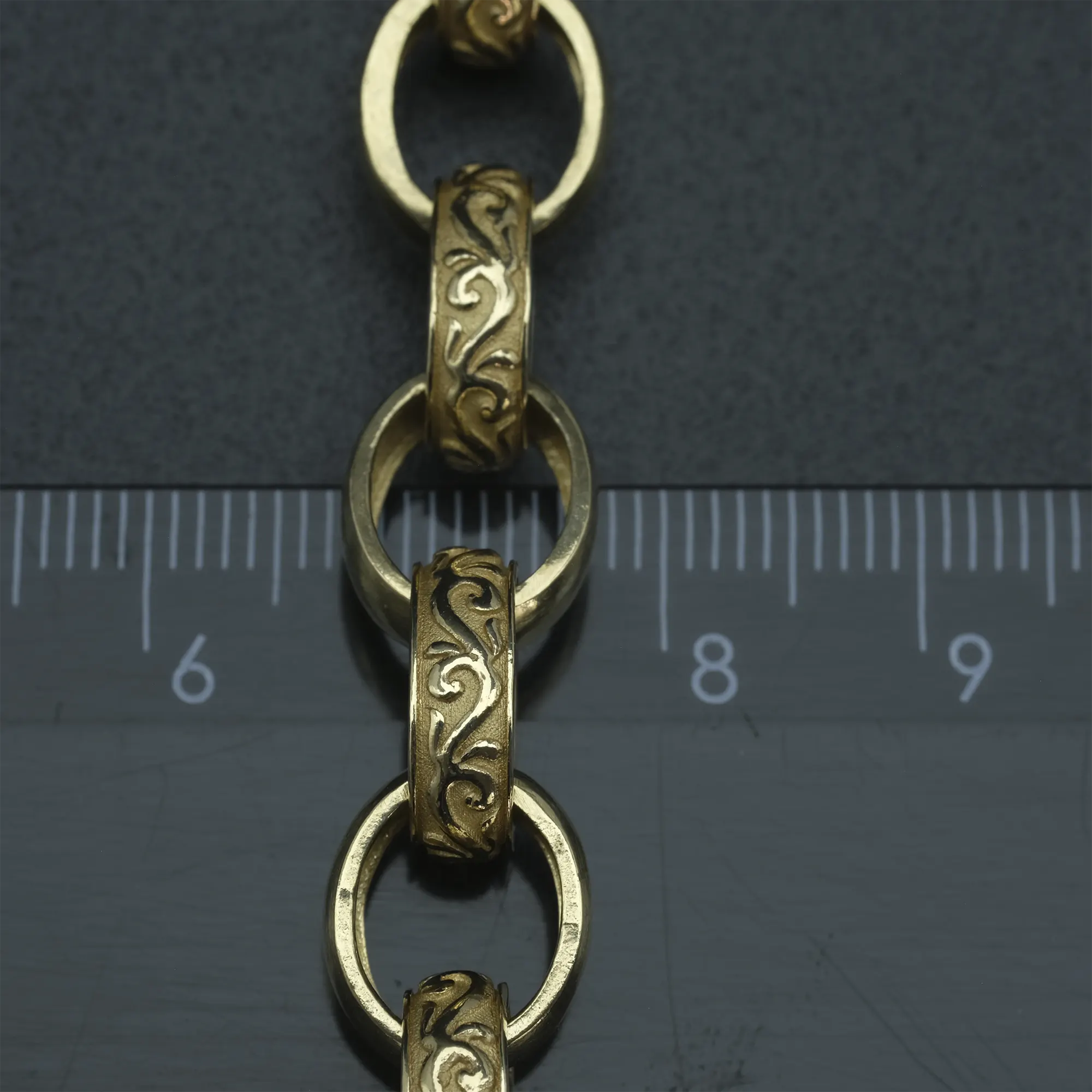 9ct Yellow Gold Belcher Bracelet 7" 10.5mm - Image 2