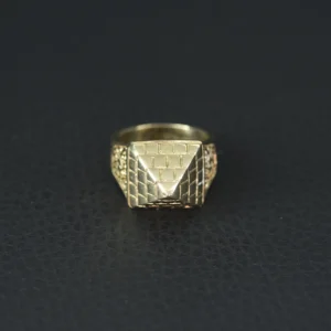 9ct Yellow Gold Pyramid Ring