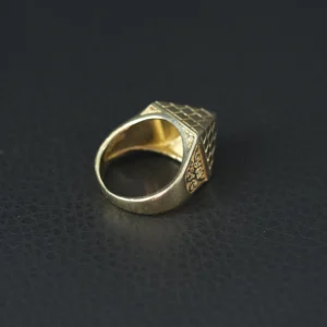 9ct Yellow Gold Pyramid Ring