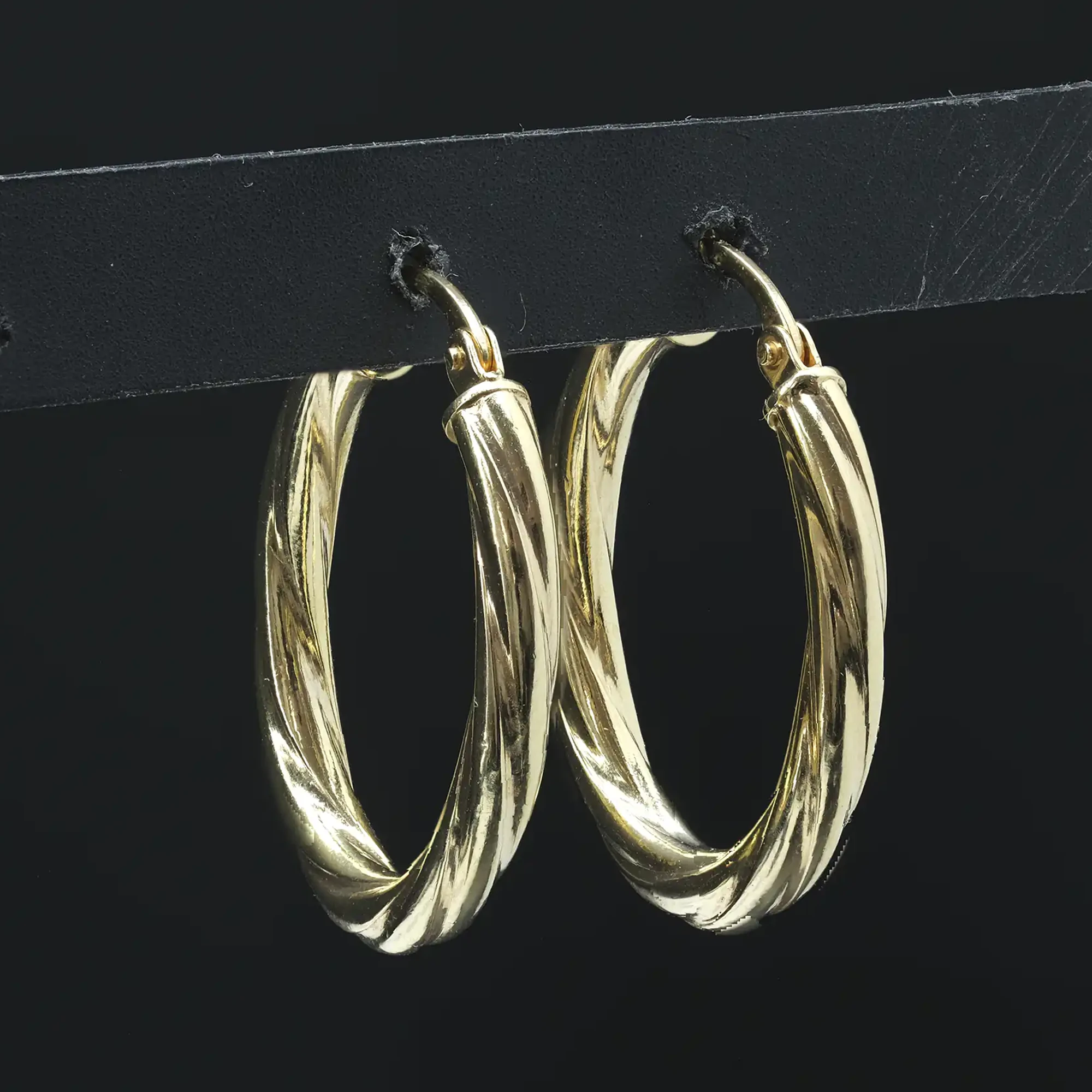9ct Yellow Gold Twist Hoop Earrings - Image 2