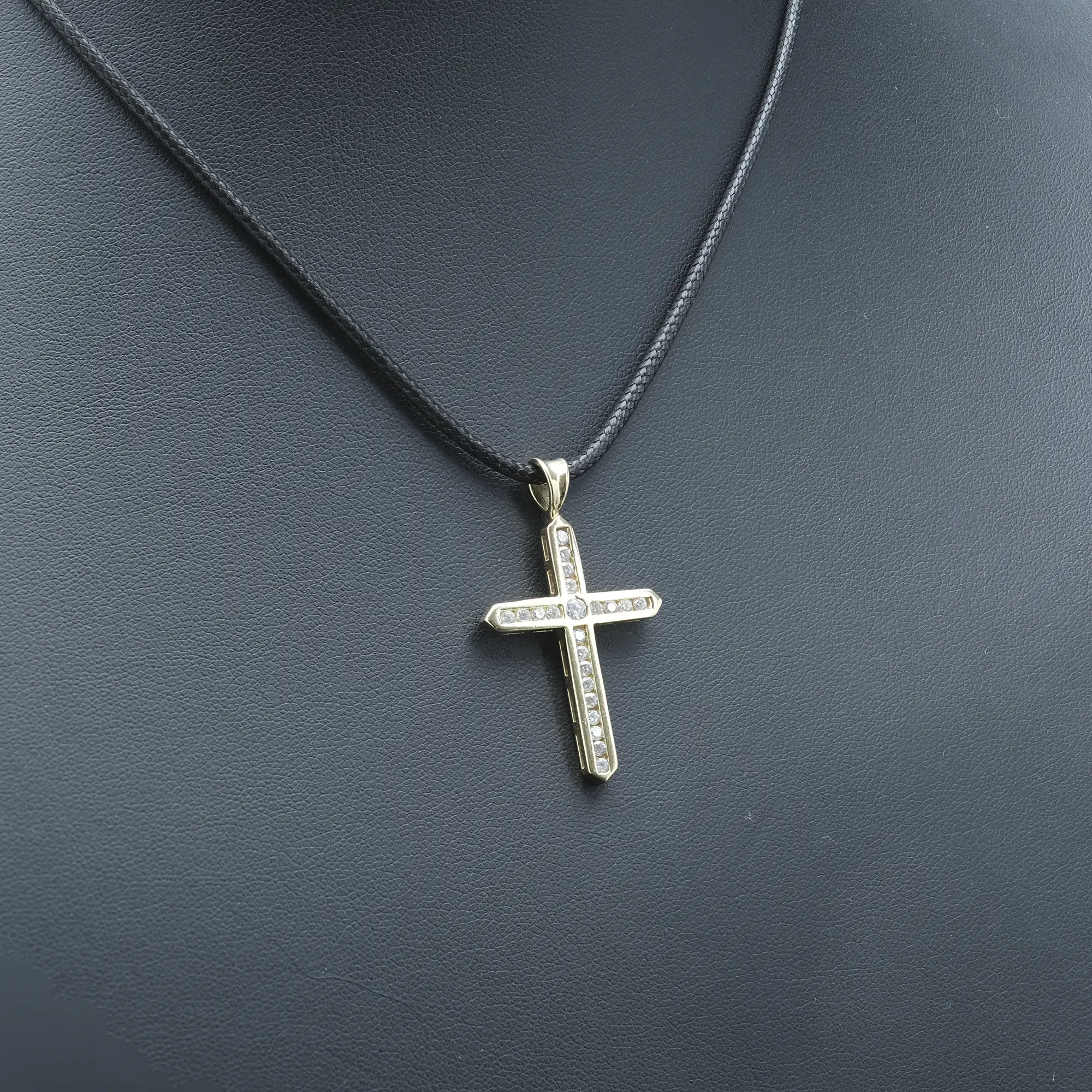 9ct Yellow Gold Gemstone Cross Pendant - Image 2