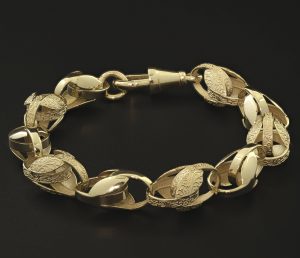 9ct Yellow Gold Tulip Bracelet 8.5&#8243; 10mm