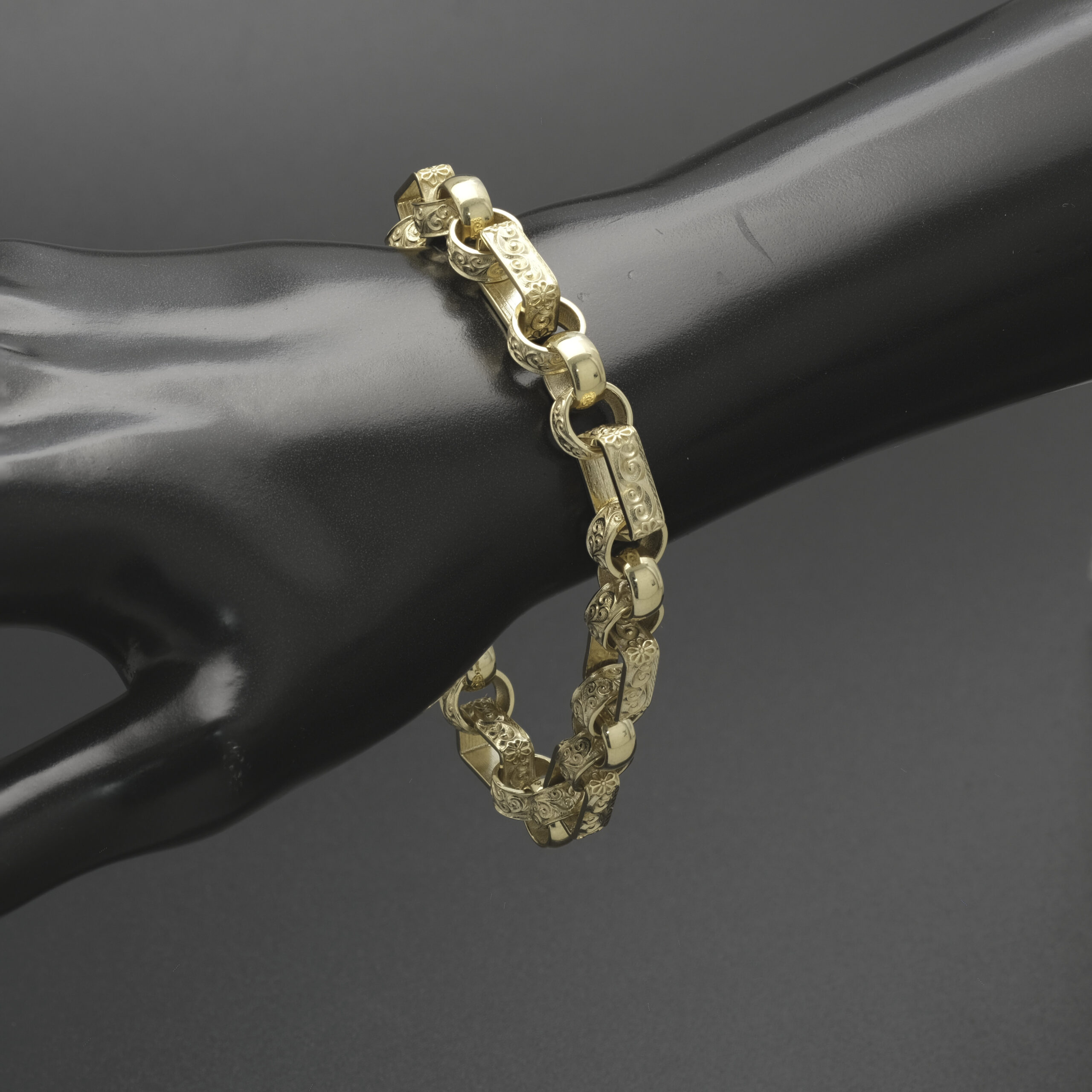 9ct Yellow Gold Gypsy Link Bracelet 8.5" 8.5mm - Image 2