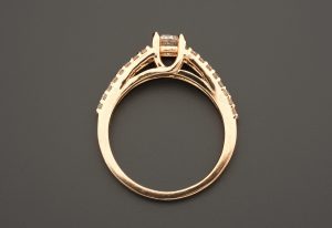 9ct Rose Gold 0.98ct Diamond Ring &#038; Diamond Shoulders