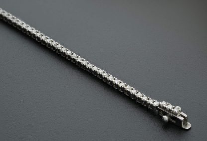 18ct White gold 1.80ct round diamond tennis bracelet