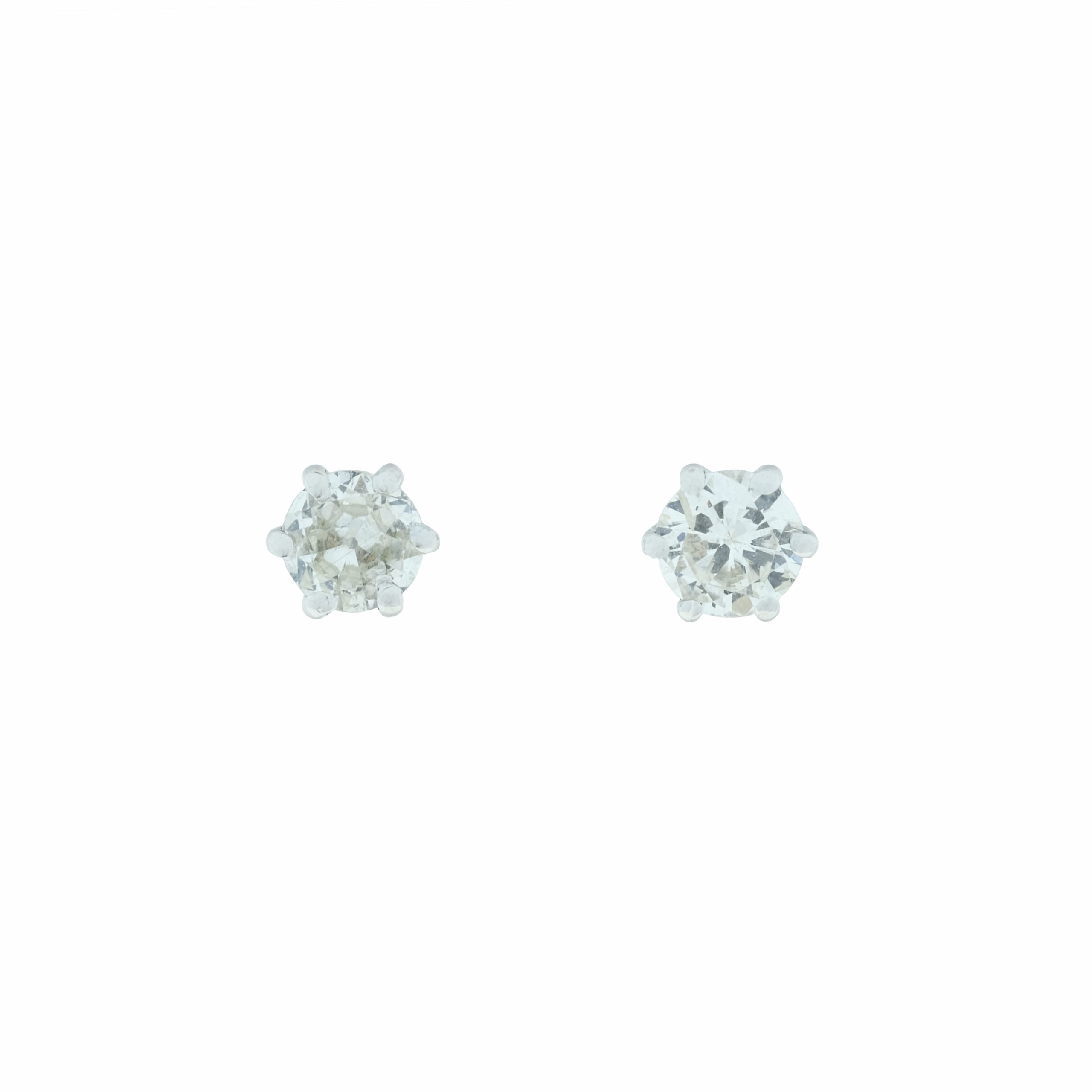 18ct White Gold 0.47ct Round Diamond Stud Earrings