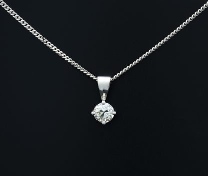 18ct Single Stone Diamond Pendant & 9ct Chain