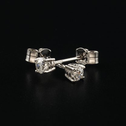 18ct White Gold 0.29ct Round Diamond Studs